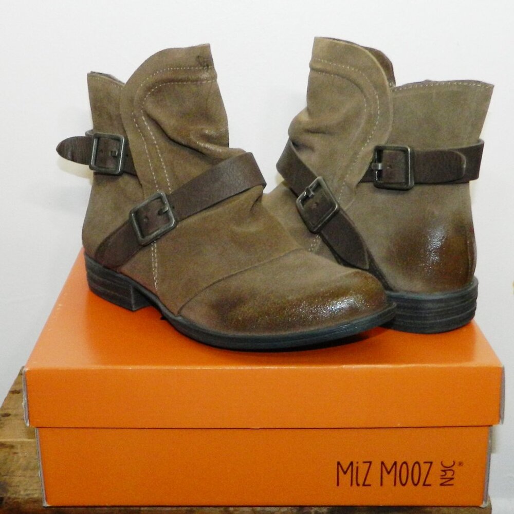 Miz Mooz $185 Domenique Taupe Suede Women's Boots Sz 39 NIB!